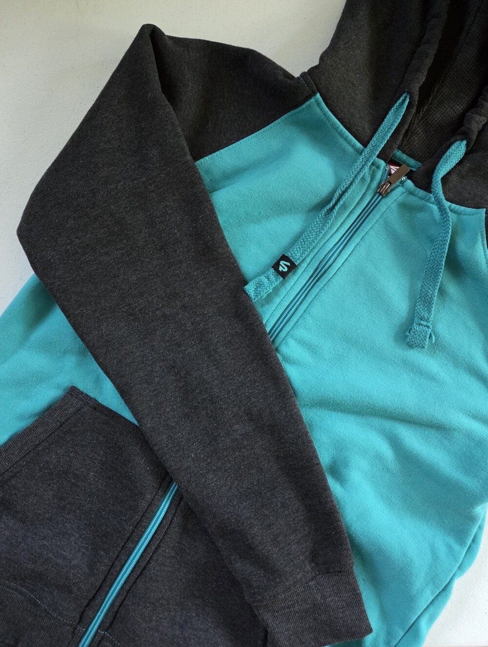 South Pole Boys Large Full Zip Hoodie Colorblock Teal Charcoal Grey L